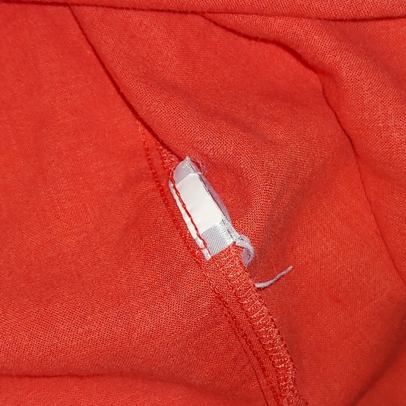 OLD NAVY Flowy Blouse - Picture 5 of 6